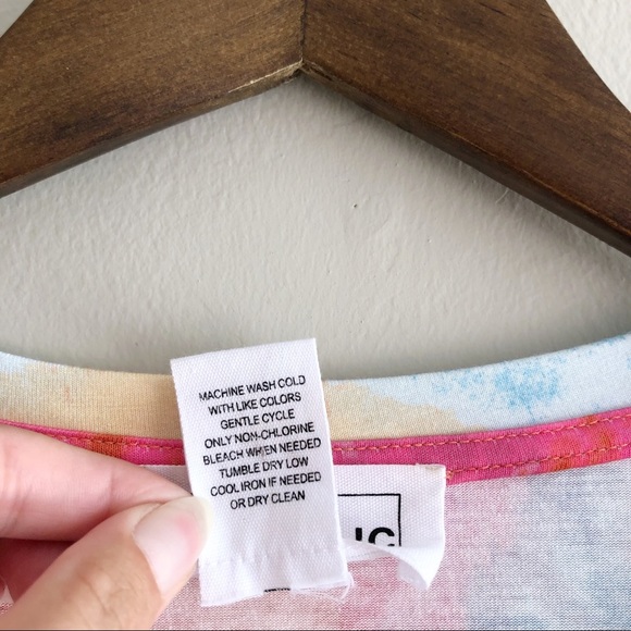 For The Republic Tie Dye Sleeveless Soft Relaxed Fit Rainbow Tank Top Shirt - Picture 8 of 9